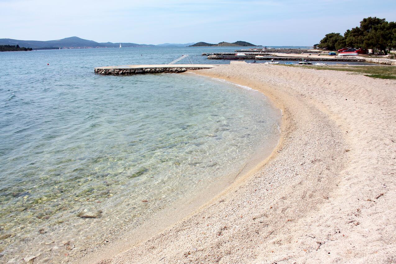 Najbližja plaža - Apartmaji ob morju Turanj, Biograd