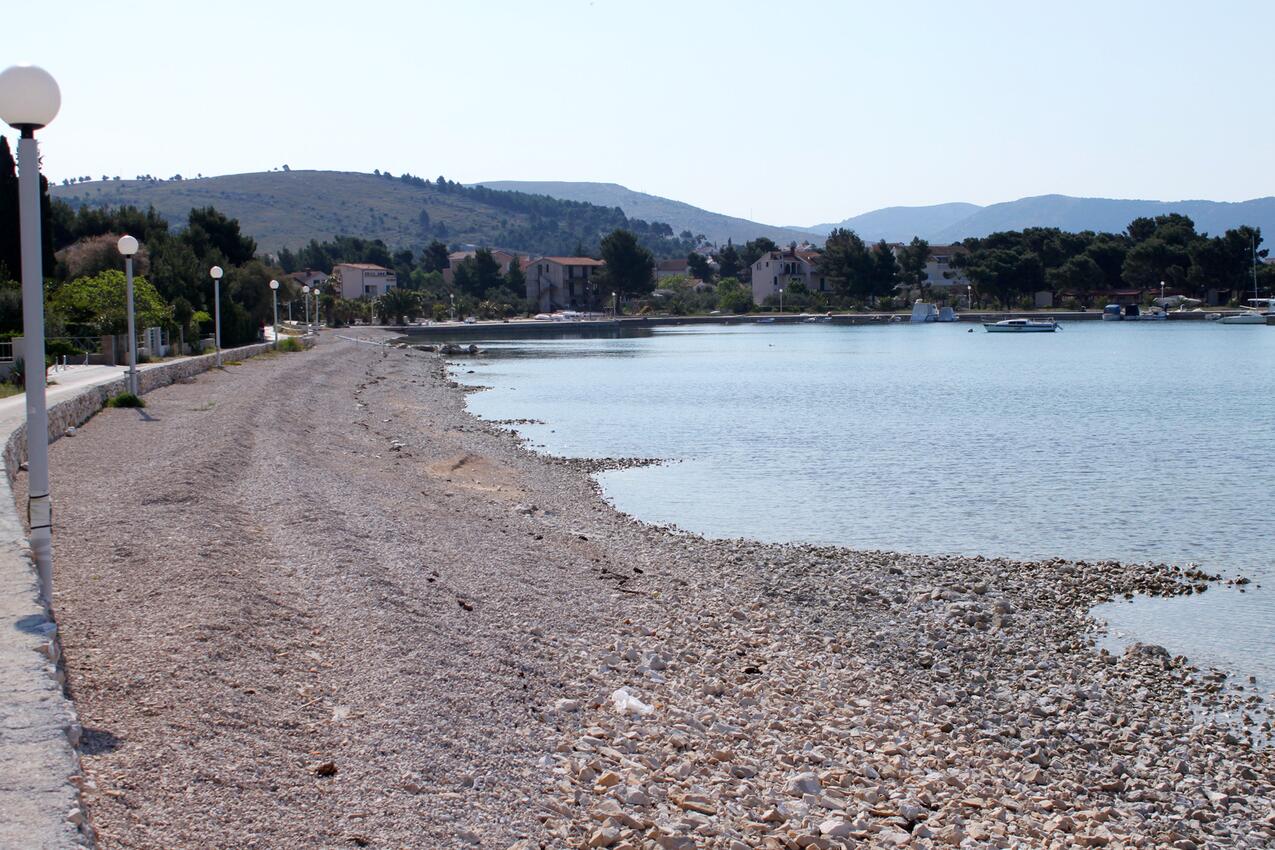 La spiaggia più vicina - Appartamenti accanto al mare Zaboric, Sebenico - Šibenik