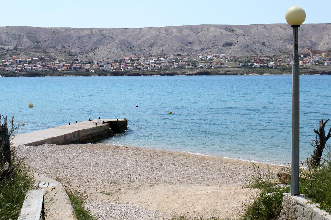 Nærmeste strand - Leiligheter med parkering Pag