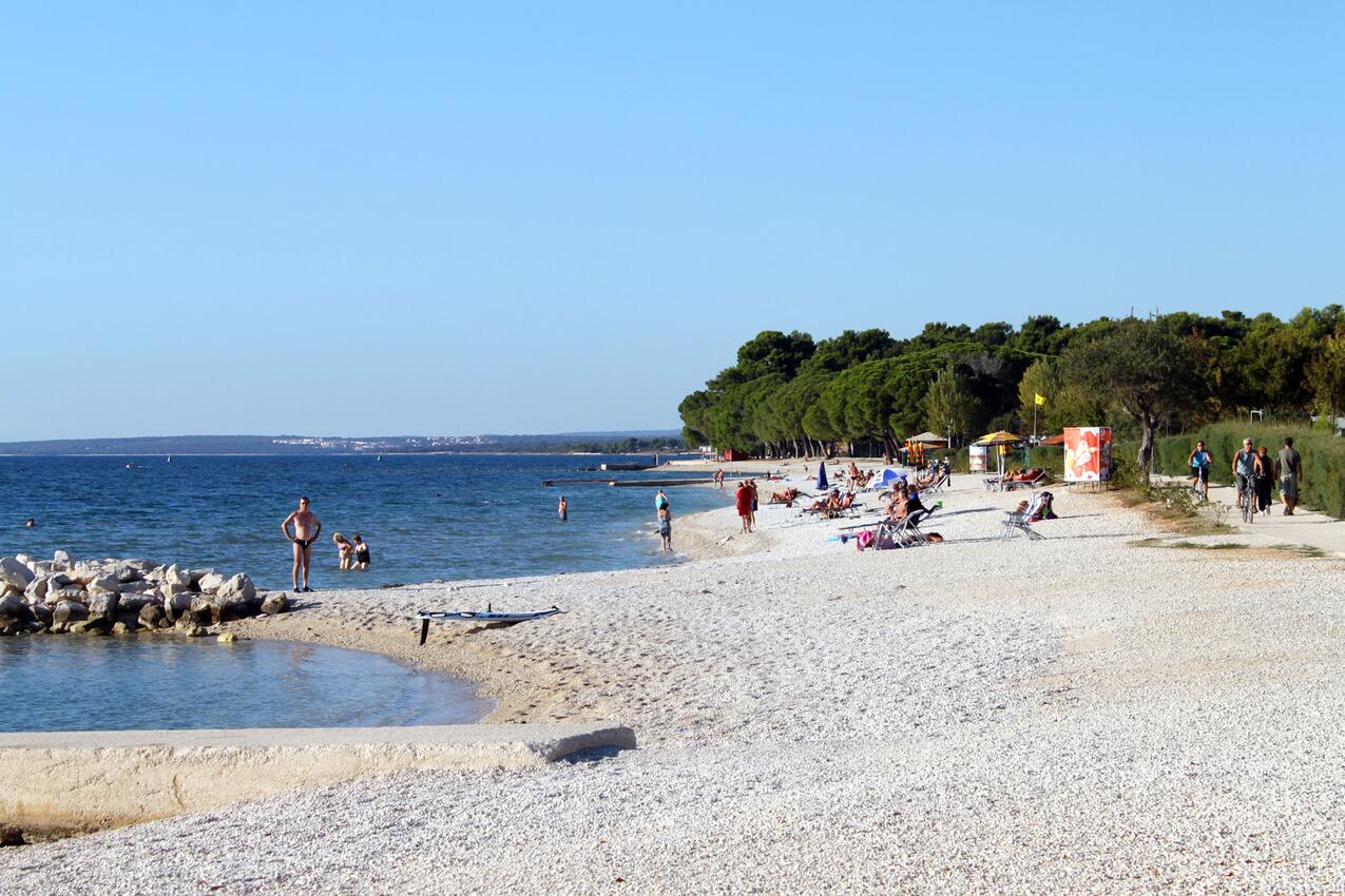 Najbližja plaža - Apartmaji s parkingom Valbandon, Fažana