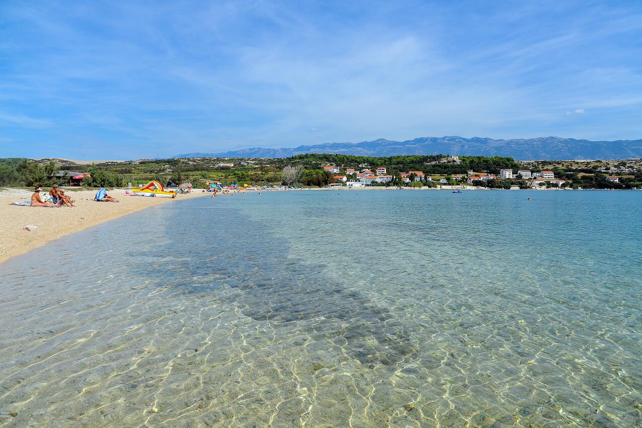Nächster Strand - Ferienwohnungen mit Pool Caska, Pag