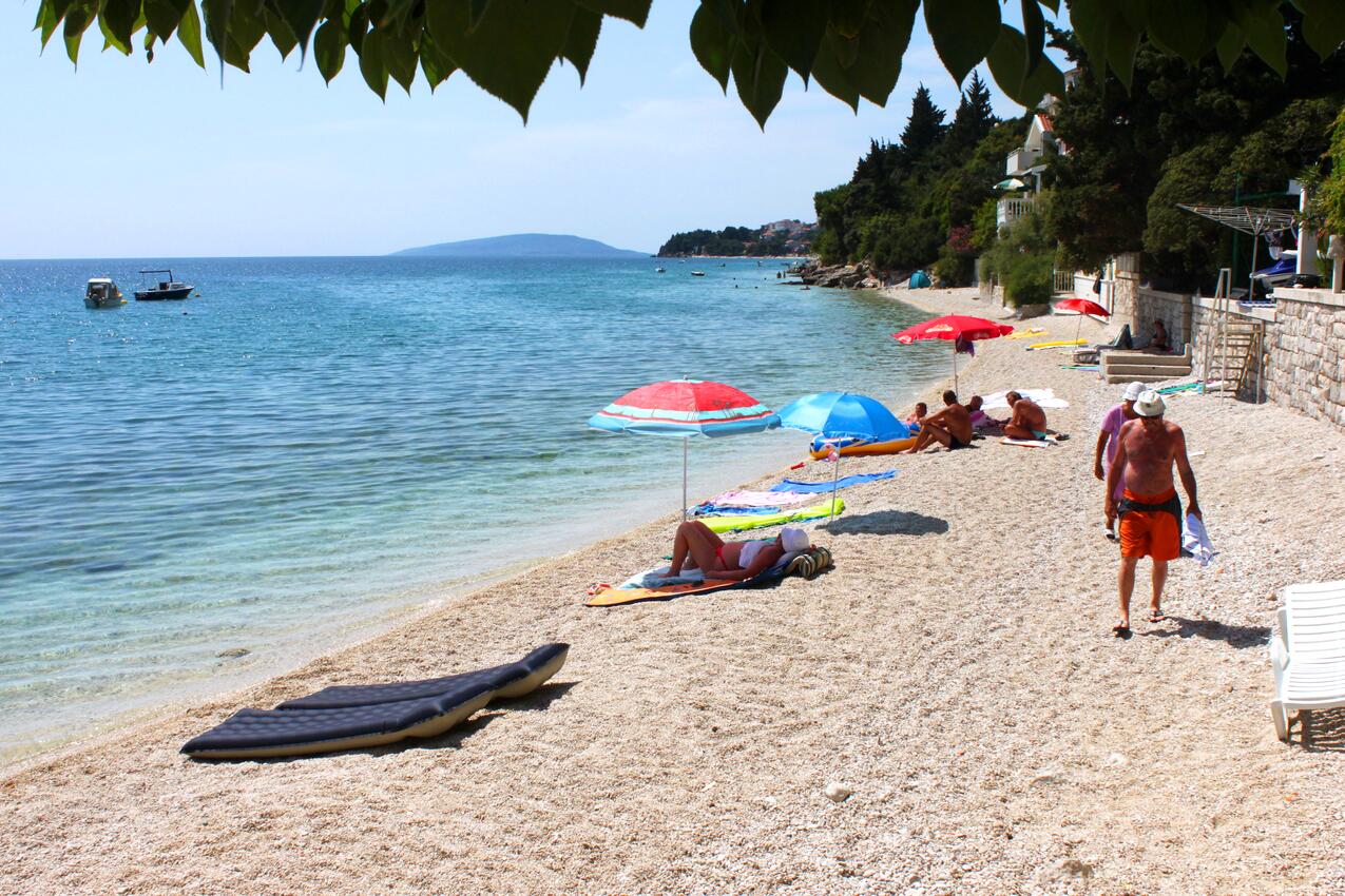 Nächster Strand - Ferienwohnungen am Meer Brist, Makarska
