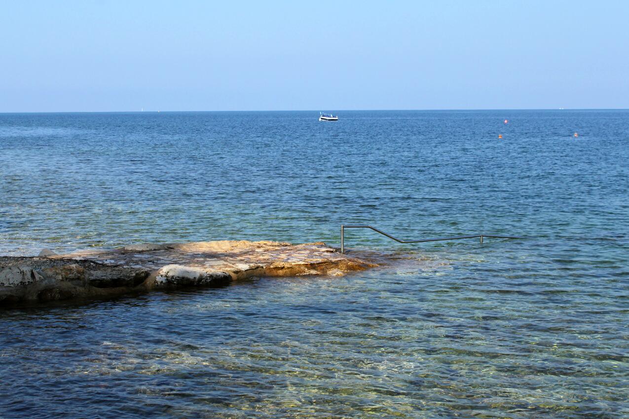 La spiaggia più vicina - Appartamenti con parcheggio Daila - Dajla, Novigrad
