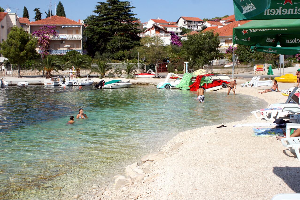 La spiaggia più vicina - Appartamenti con parcheggio Okrug Gornji, Bua - Čiovo