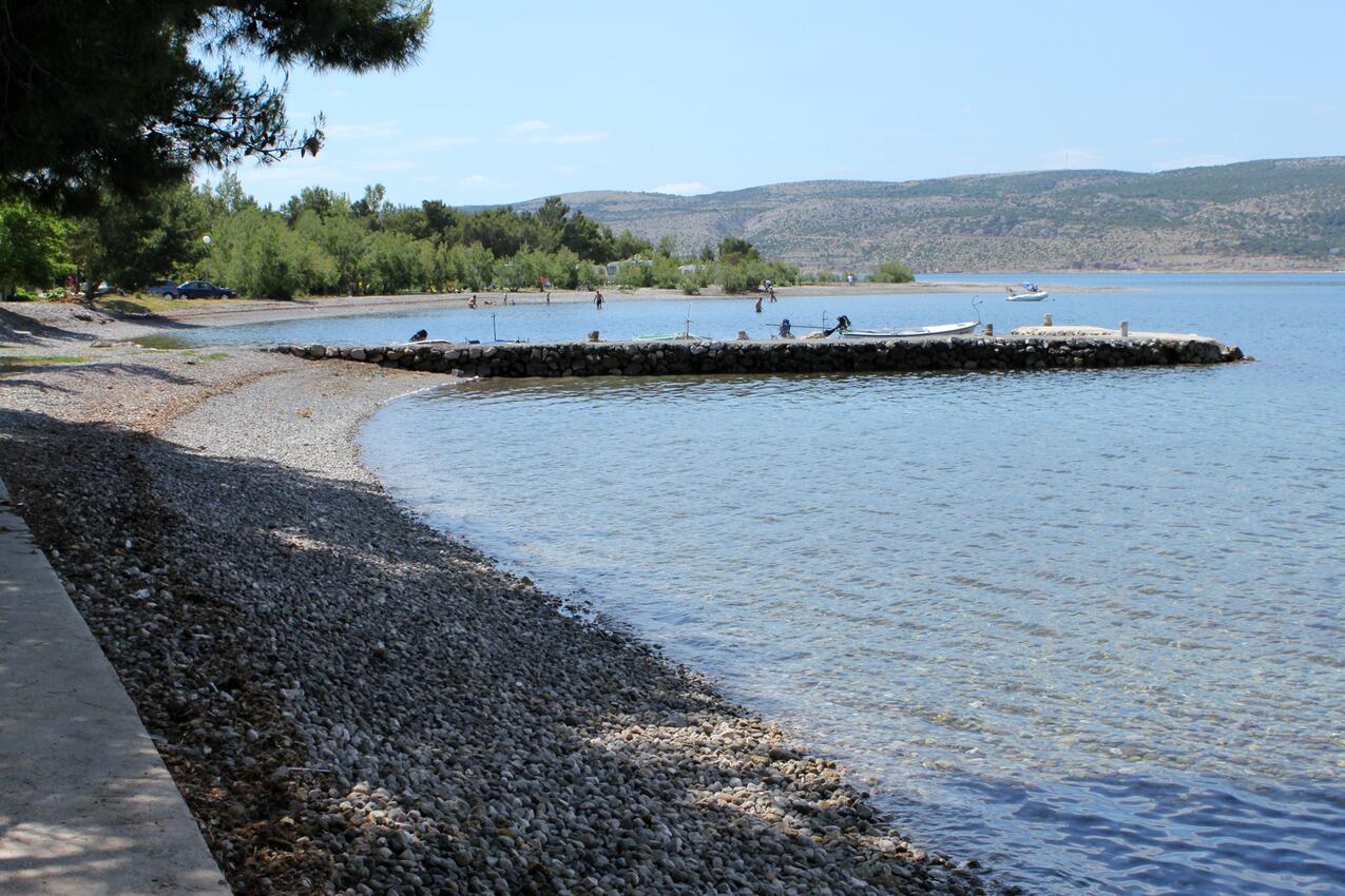 Nächster Strand - Ferienwohnungen mit Parkplatz Seline, Paklenica