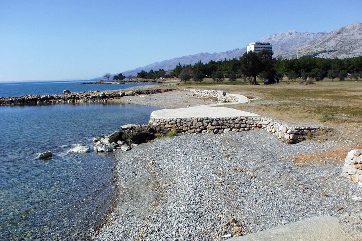 Nächster Strand - Ferienwohnungen und Zimmer mit Parklplatz Starigrad, Paklenica