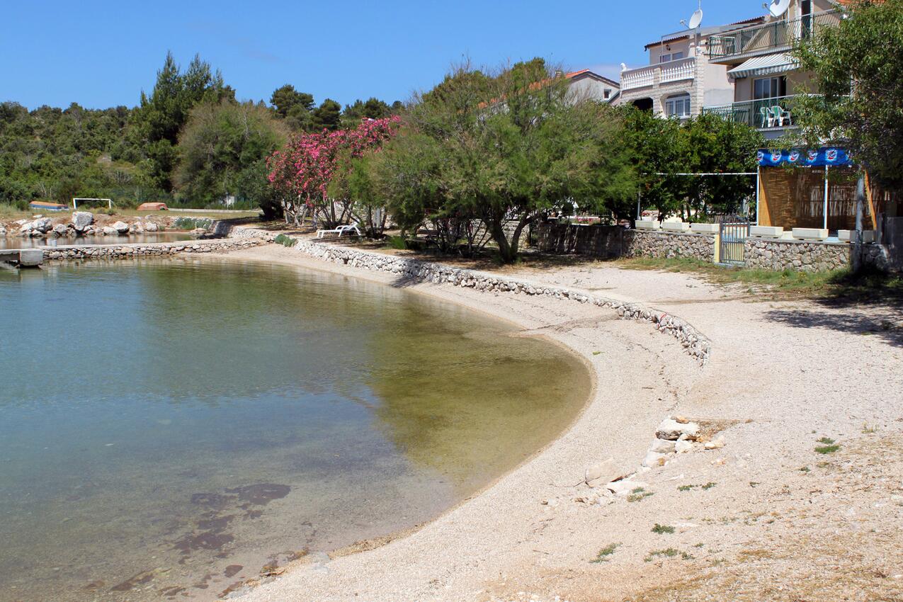 Nærmeste strand - Leiligheter ved sjøen Grebastica, Sibenik