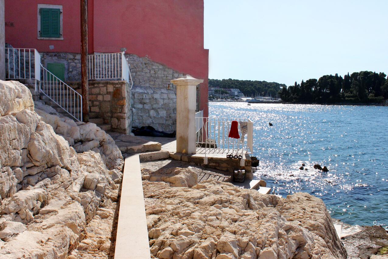 La spiaggia più vicina - Appartamenti e camere con Internet Rovigno - Rovinj