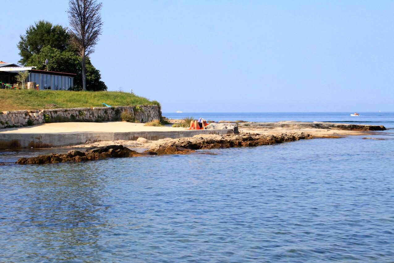 La spiaggia più vicina - Appartamenti con parcheggio Basanija, Umago - Umag