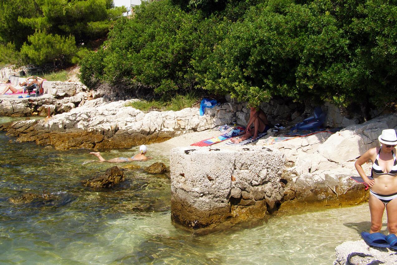 La spiaggia più vicina - Appartamenti accanto al mare Seget Vranjica, Traù - Trogir
