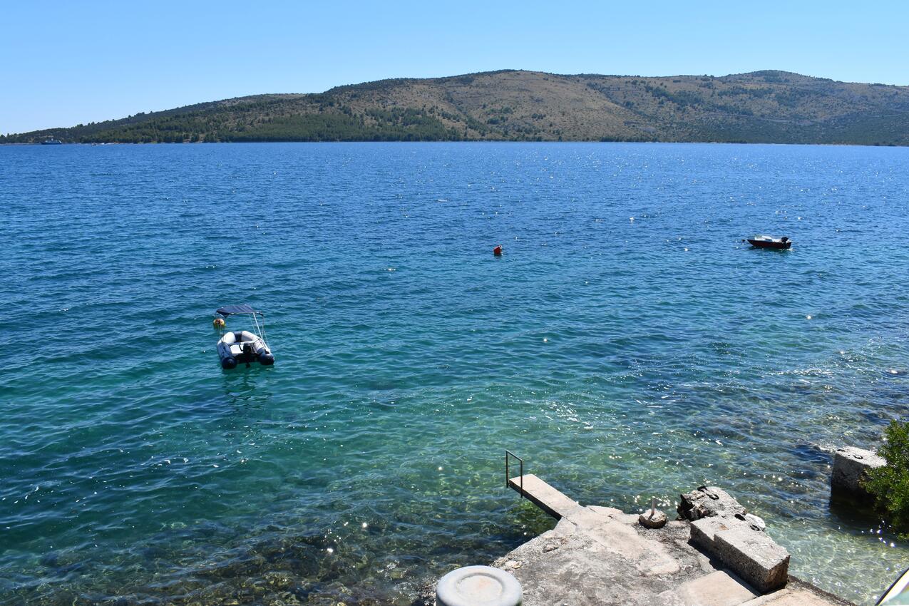 La spiaggia più vicina - Appartamenti accanto al mare Seget Vranjica, Traù - Trogir