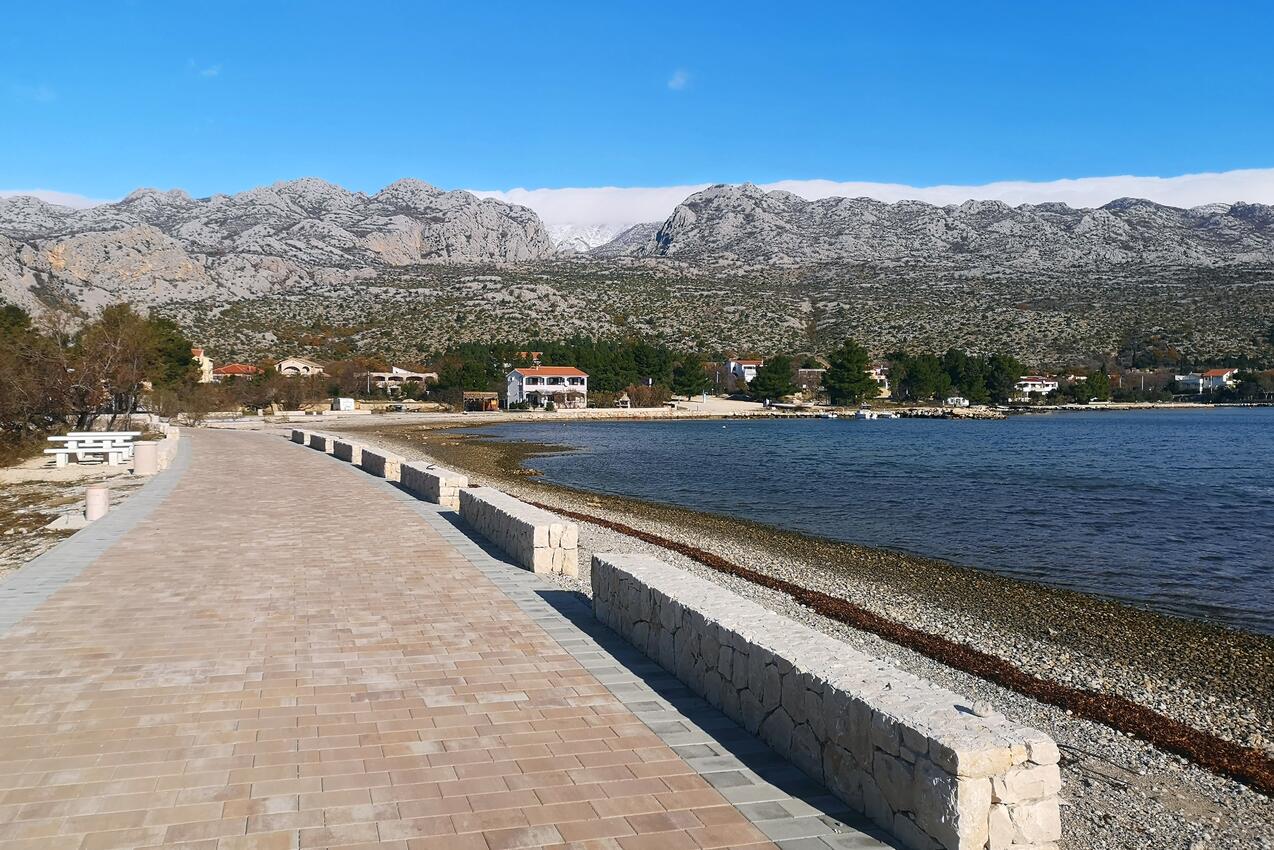 Najbližja plaža - Apartmaji ob morju Seline, Paklenica