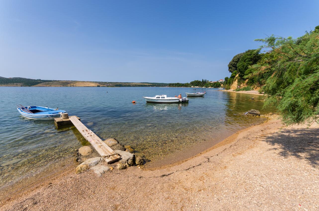 Nermeste strand - Apartmani i sobe uz mere Posedarje, Novigrad