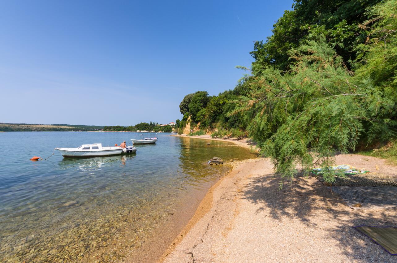 Nermeste strand - Apartmani i sobe uz mere Posedarje, Novigrad