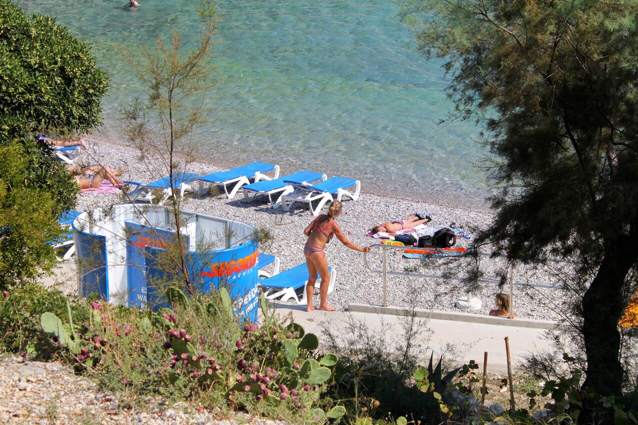 Nearest beach - Apartments by the sea Hvar