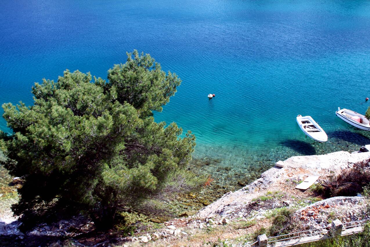 La spiaggia più vicina - Appartamenti accanto al mare Basina, Lesina - Hvar