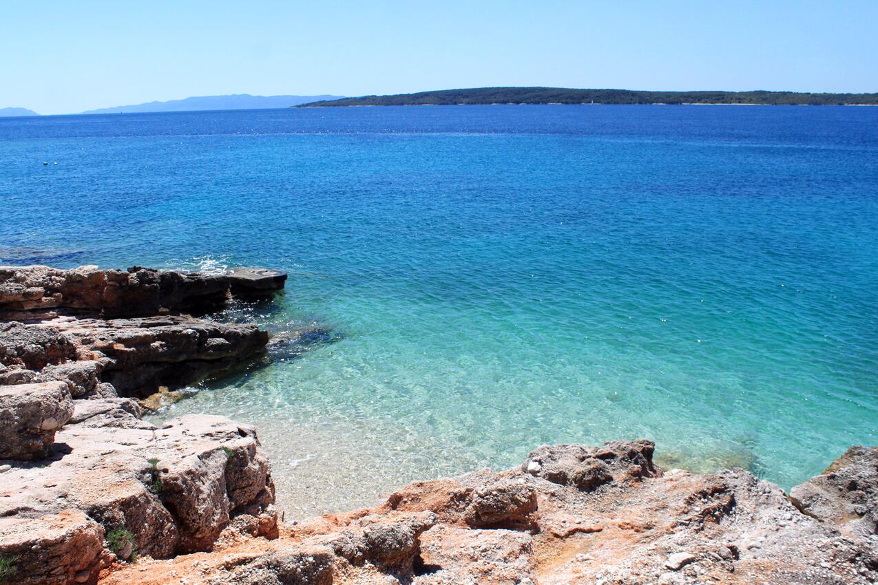 Nächster Strand - Ferienwohnungen mit Parkplatz Zavala, Hvar