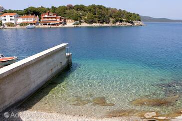 Lejligheder og værelser med parkering Bozava, Dugi otok - 8100
