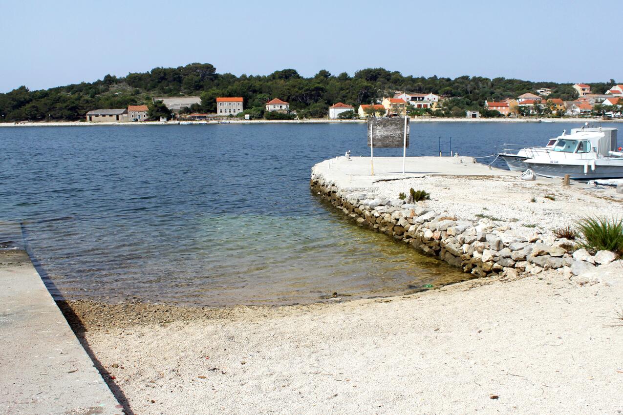 La spiaggia più vicina - Appartamenti con piscina per famiglie Verunić, Isola Lunga - Dugi otok