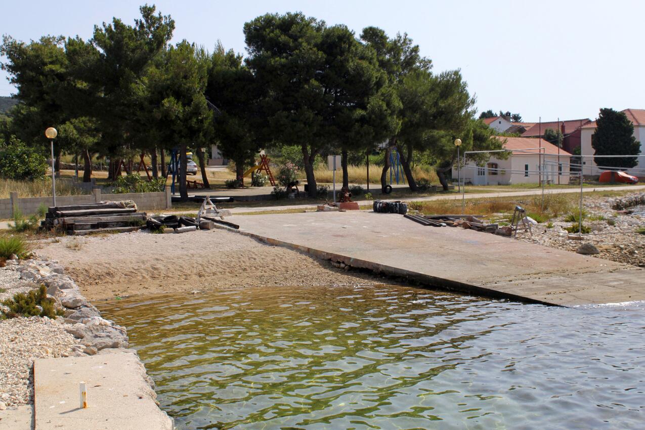 La spiaggia più vicina - Appartamenti con piscina per famiglie Verunić, Isola Lunga - Dugi otok