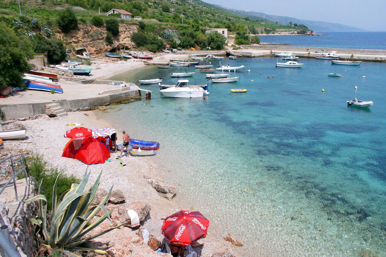 Nearest beach - Apartments with parking spaces Zavala, Hvar