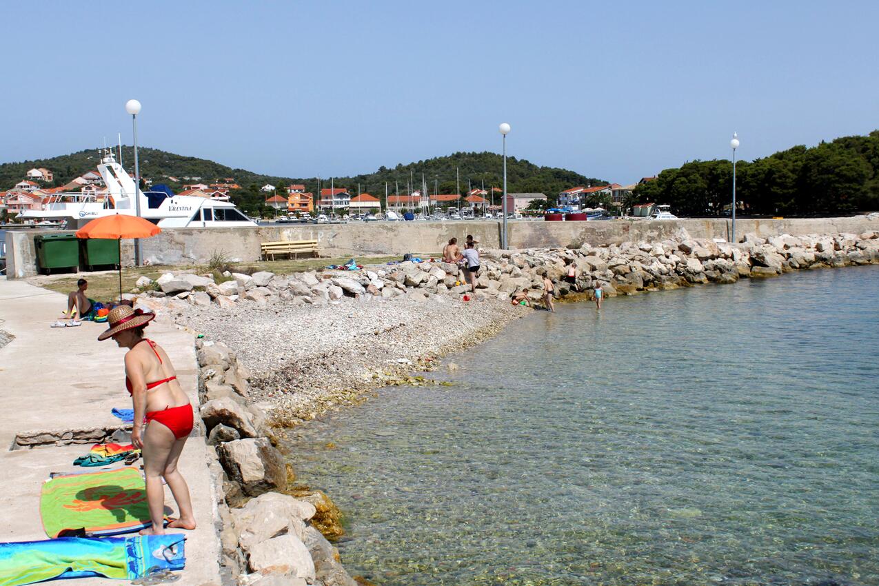 Legközelebbi strand - Apartmanok a tenger mellett Kukljica, Ugljan
