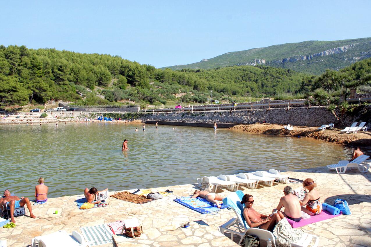 Legközelebbi strand - Apartmanok parkolóhellyel Jelsa, Hvar