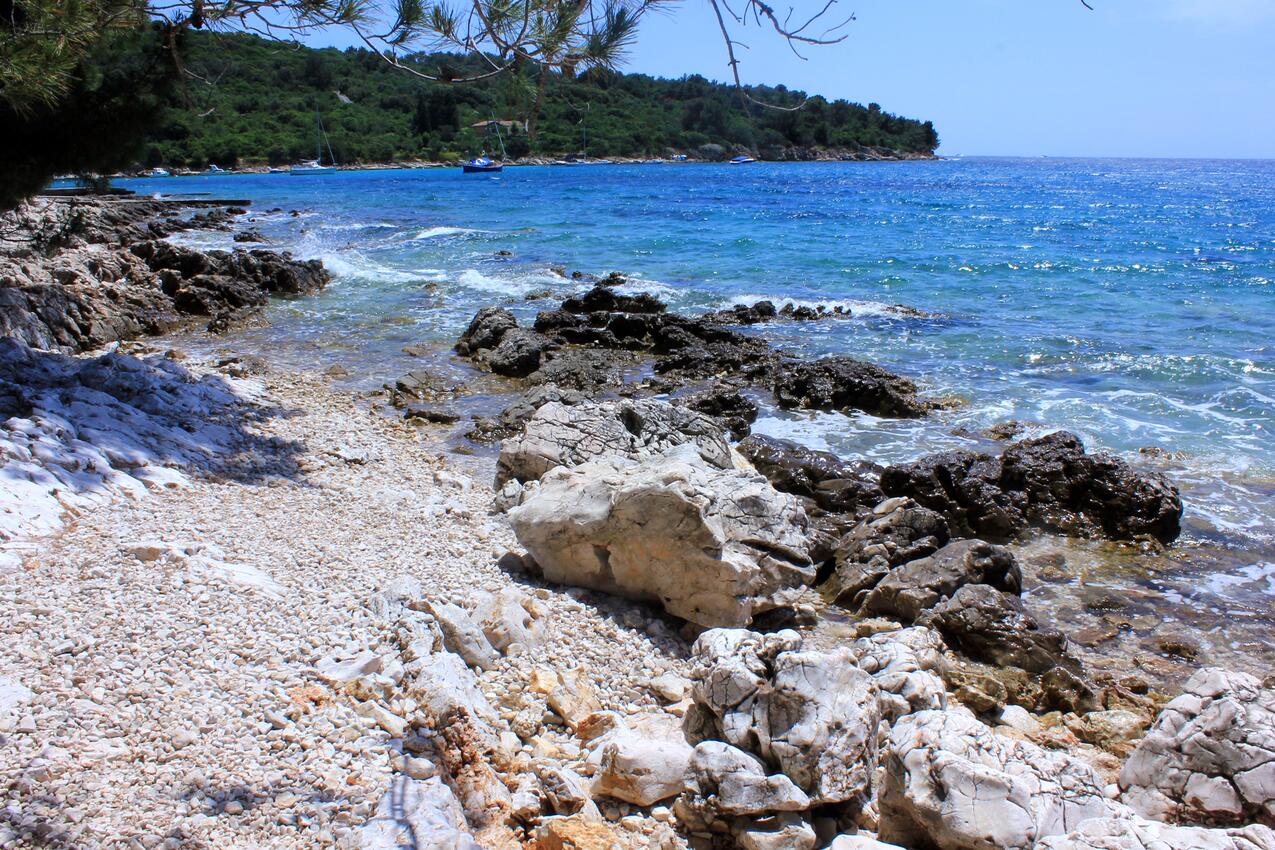 Nearest beach - Apartments by the sea Artatore, Lošinj