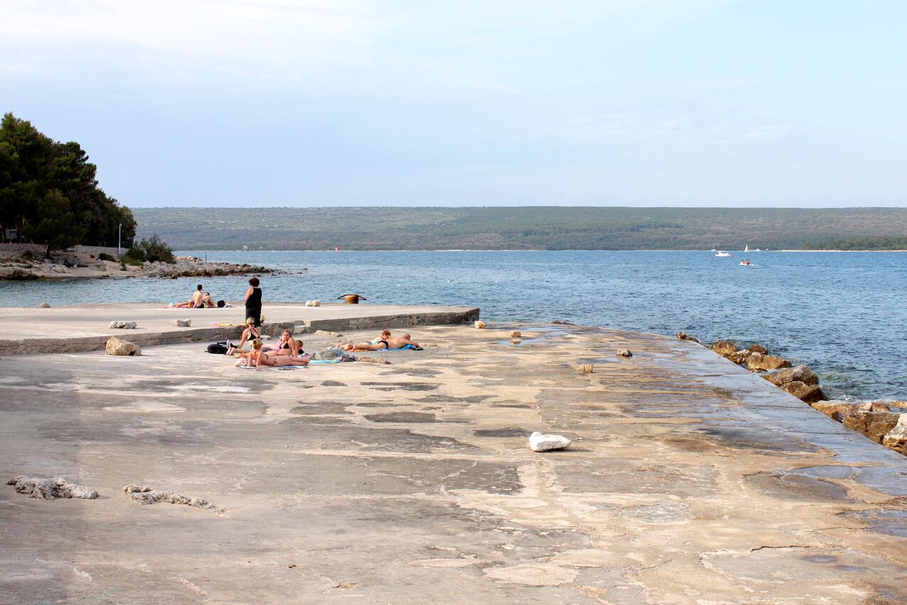 Legközelebbi strand - Apartmanok és szobák parkolóhellyel Nerezine, Losinj