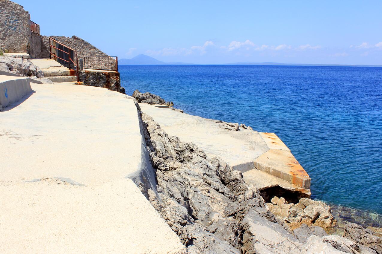 La spiaggia più vicina - Camere con parcheggio privato Lussingrande - Veli Lošinj, Lussino - Lošinj
