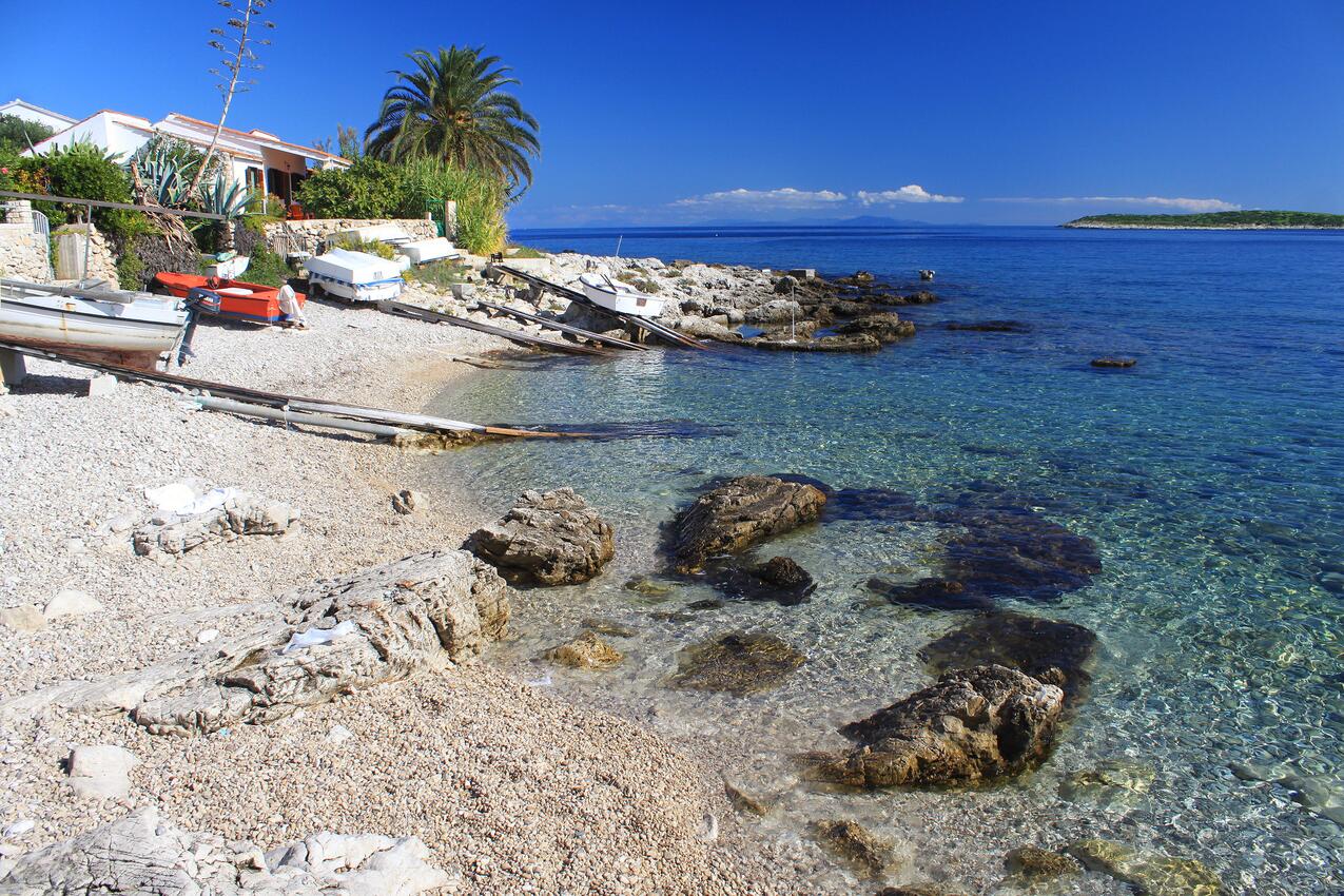 La spiaggia più vicina - Appartamenti accanto al mare Milna, Lissa - Vis