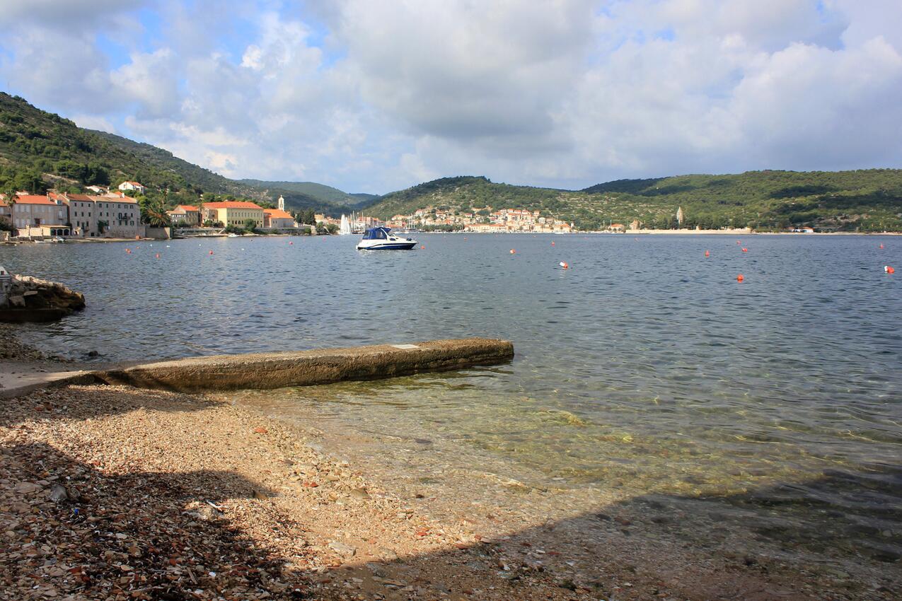Nearest beach - Apartments and rooms by the sea Vis