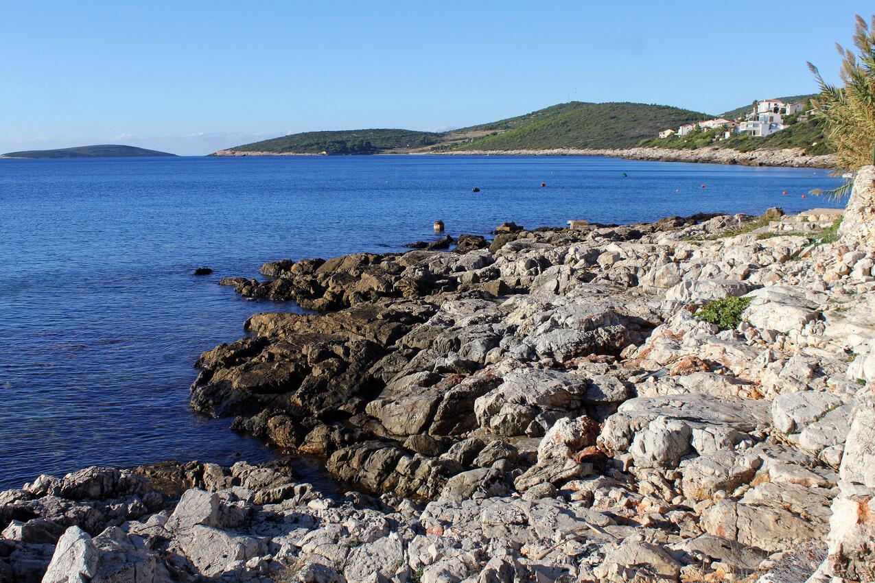 La spiaggia più vicina - Appartamenti accanto al mare Milna, Lissa - Vis