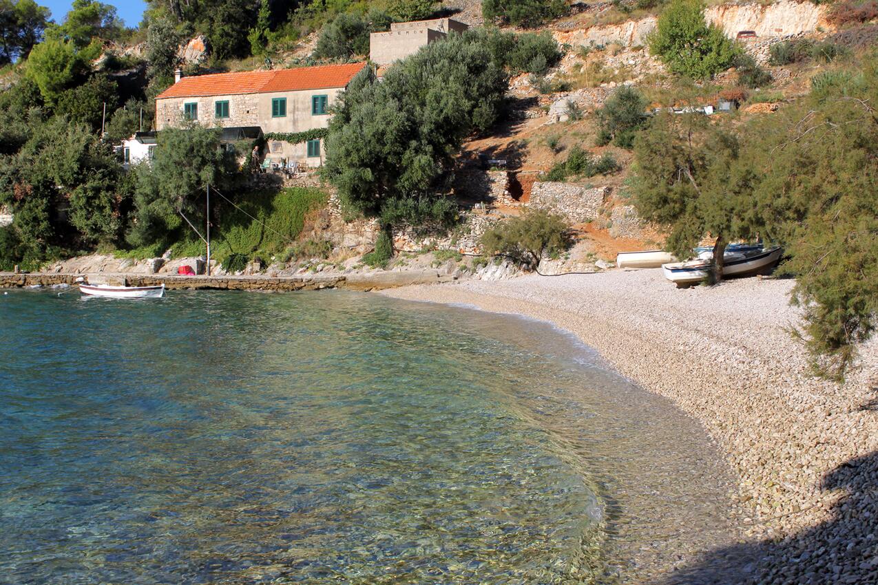 Nächster Strand - Ferienwohnung am Meer im Robinson Crusoe Stil Bucht Torac, Hvar