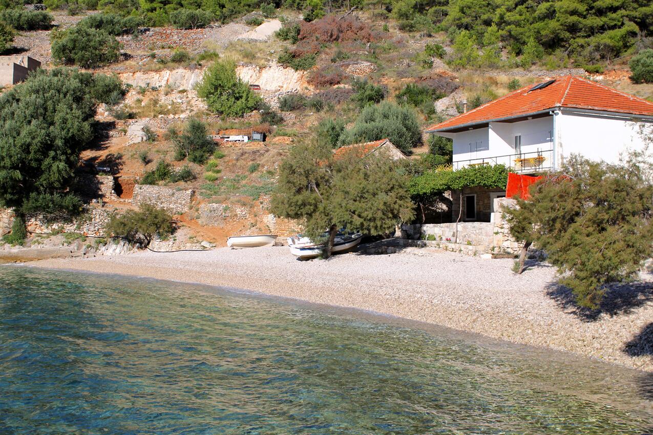 Nächster Strand - Ferienwohnung am Meer im Robinson Crusoe Stil Bucht Torac, Hvar