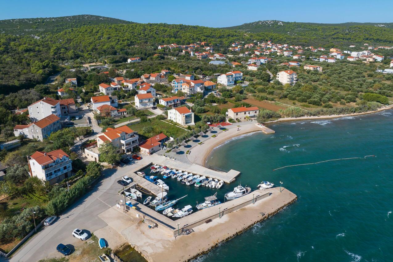 Nejbližší pláž - Apartmány u moře Kraj, Pašman