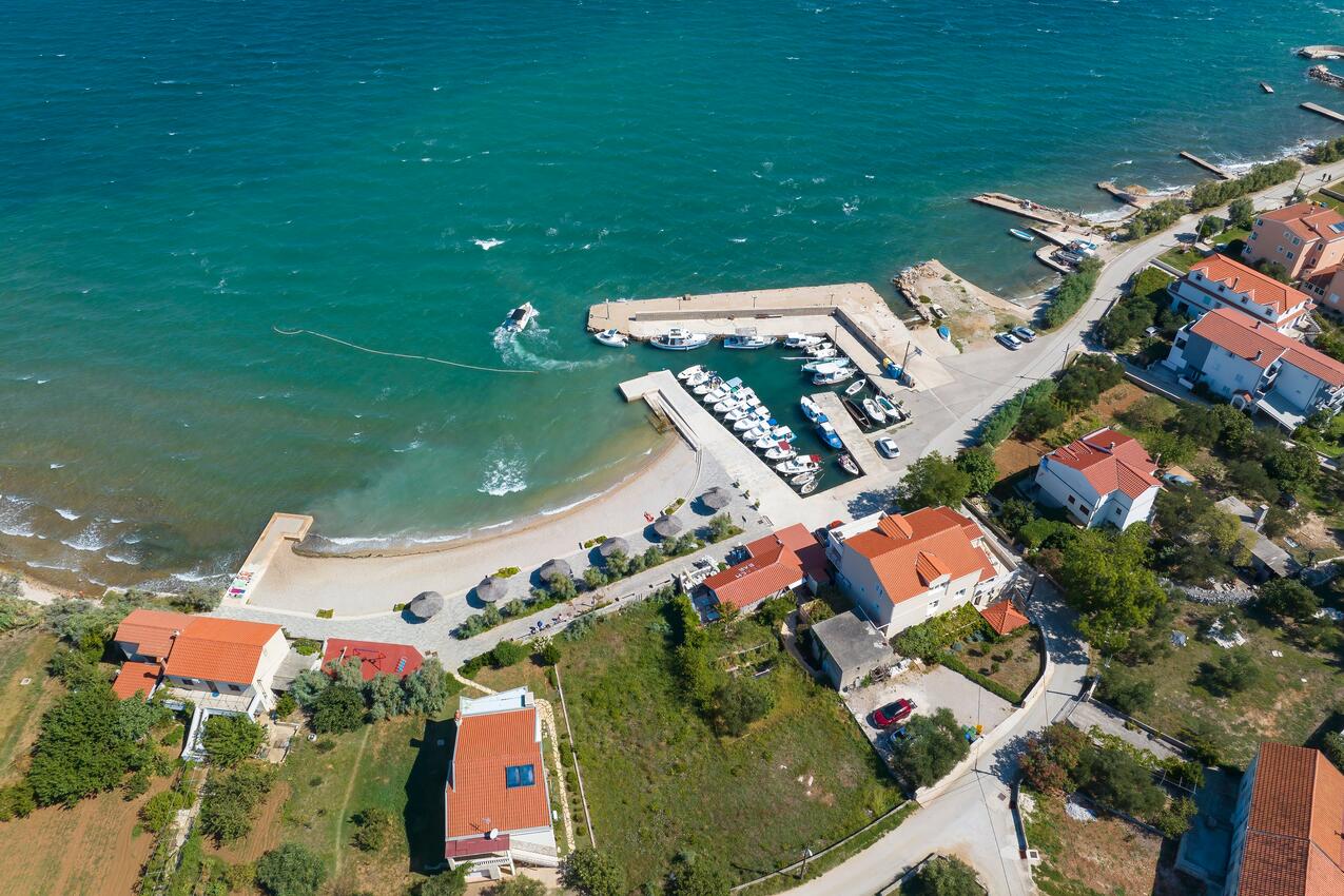 Nejbližší pláž - Apartmány u moře Kraj, Pašman