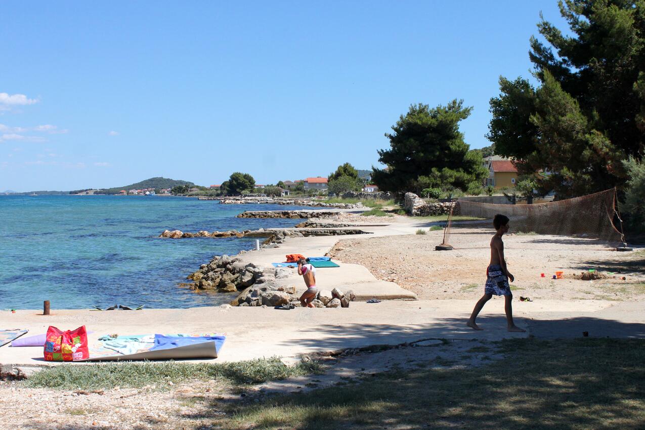 Najbližja plaža - Apartmaji ob morju Dobropoljana, Pašman