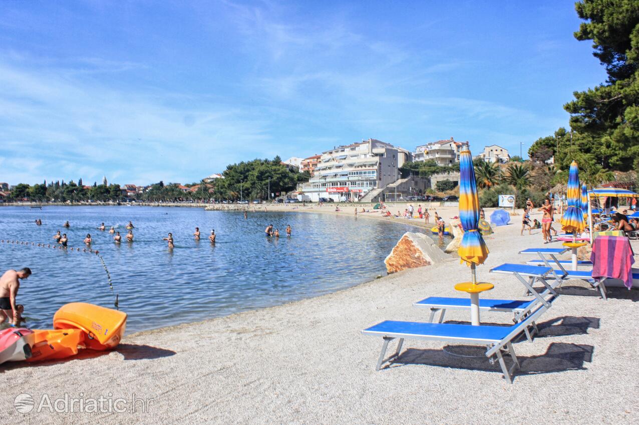 La spiaggia più vicina - Appartamenti con parcheggio Mravince, Spalato - Split