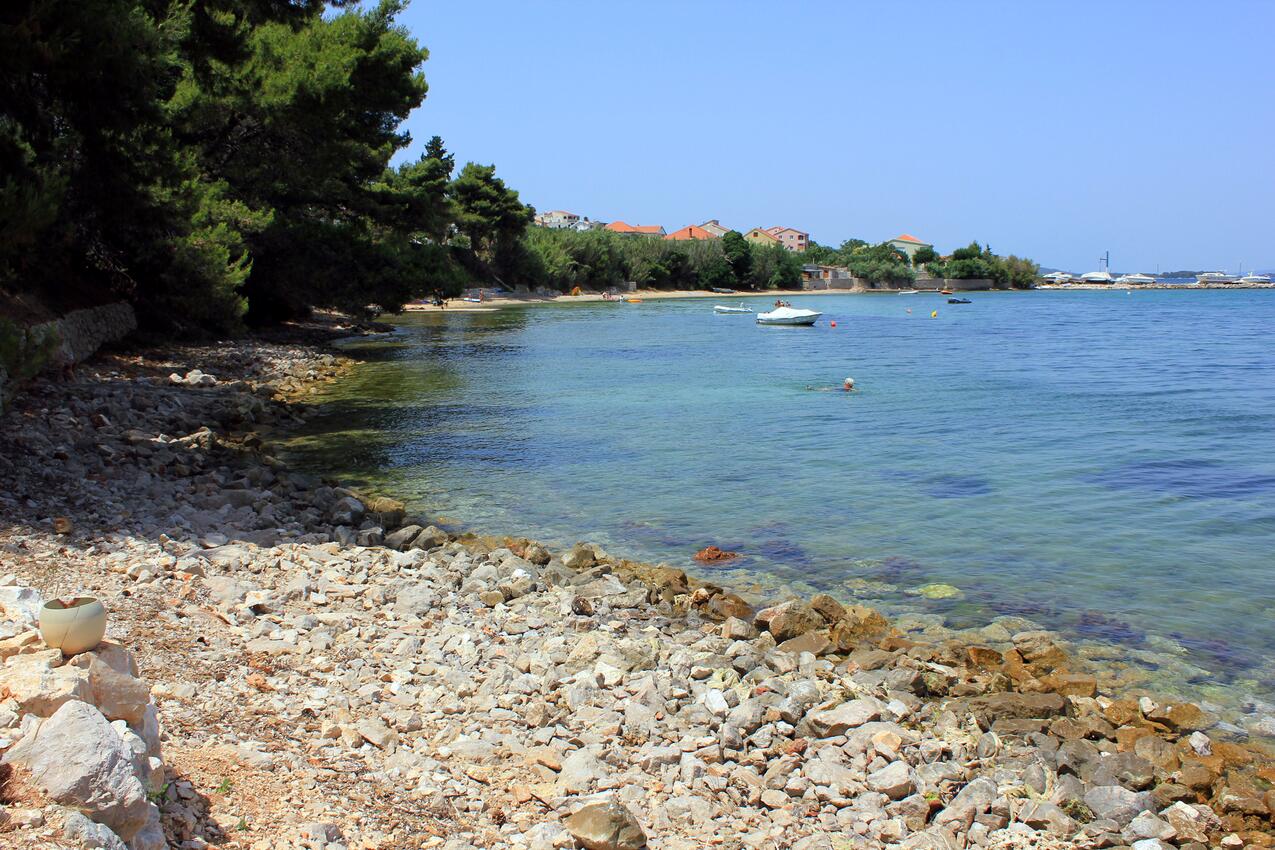 La spiaggia più vicina - Appartamenti accanto al mare Tuconio - Tkon, Pasman
