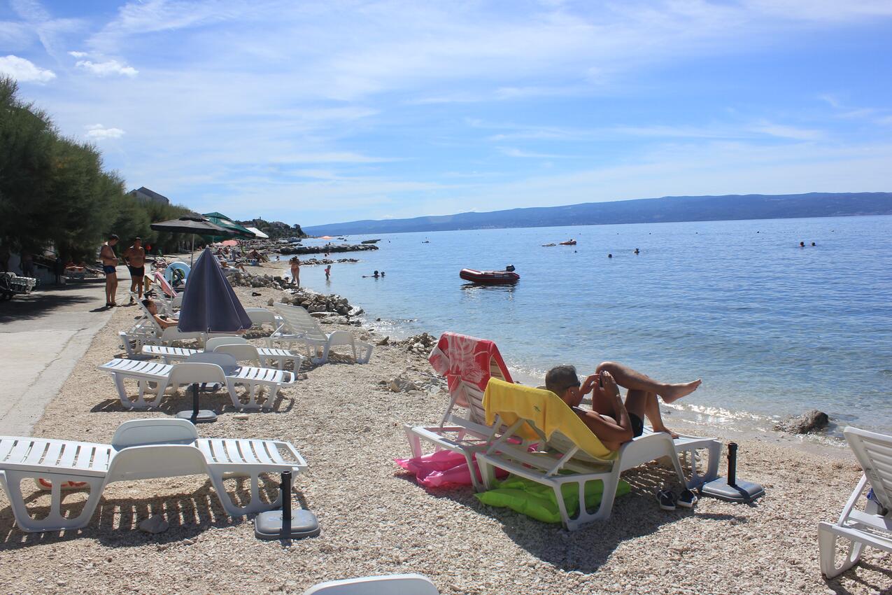 Nearest beach - Apartments and rooms by the sea Podstrana, Split