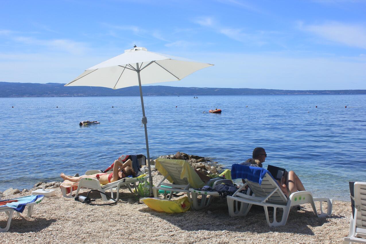 Nearest beach - Apartments and rooms by the sea Podstrana, Split