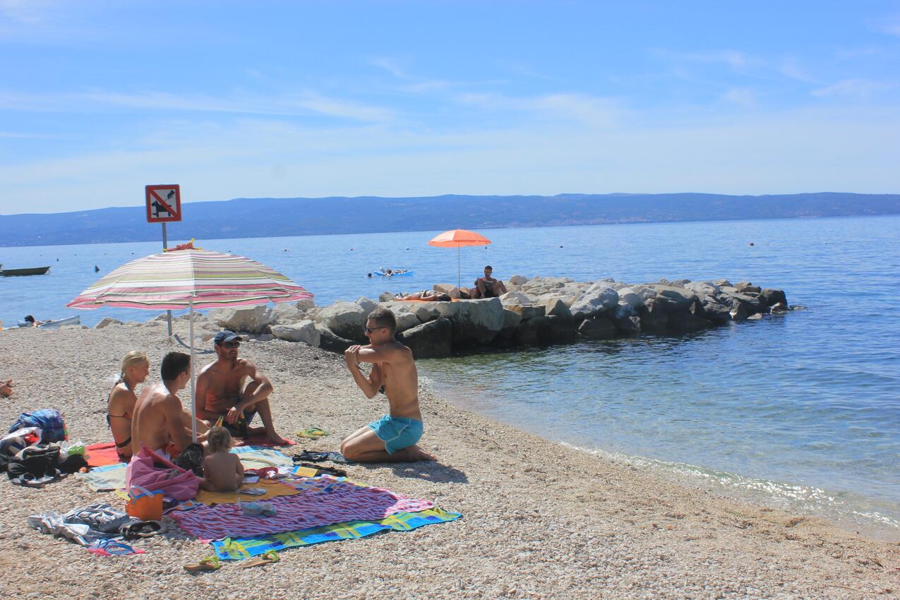 Nearest beach - Apartments and rooms by the sea Podstrana, Split