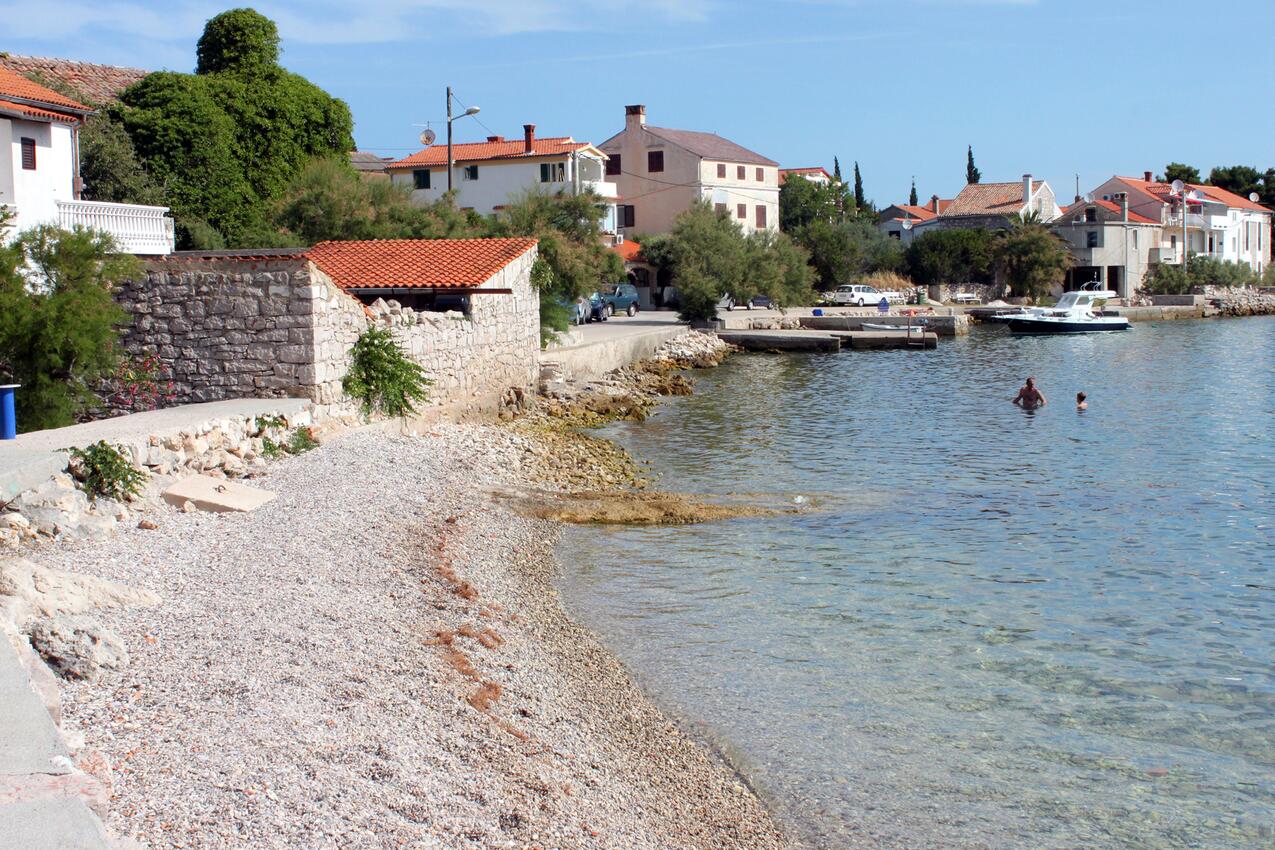 Nächster Strand - Familienferienwohnungen am Meer Preko, Ugljan