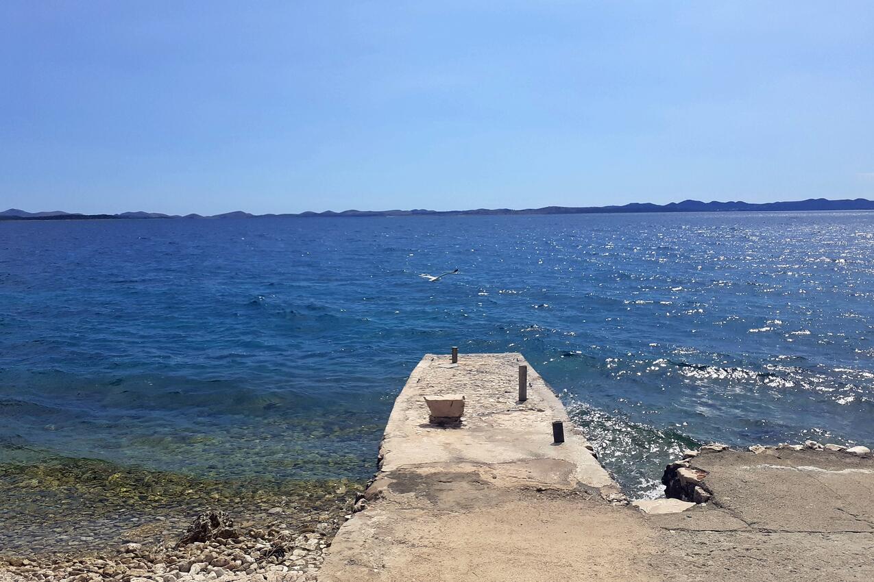 La spiaggia più vicina - Casa dei pescatori accanto al mare Baia Cerenje, Pasman