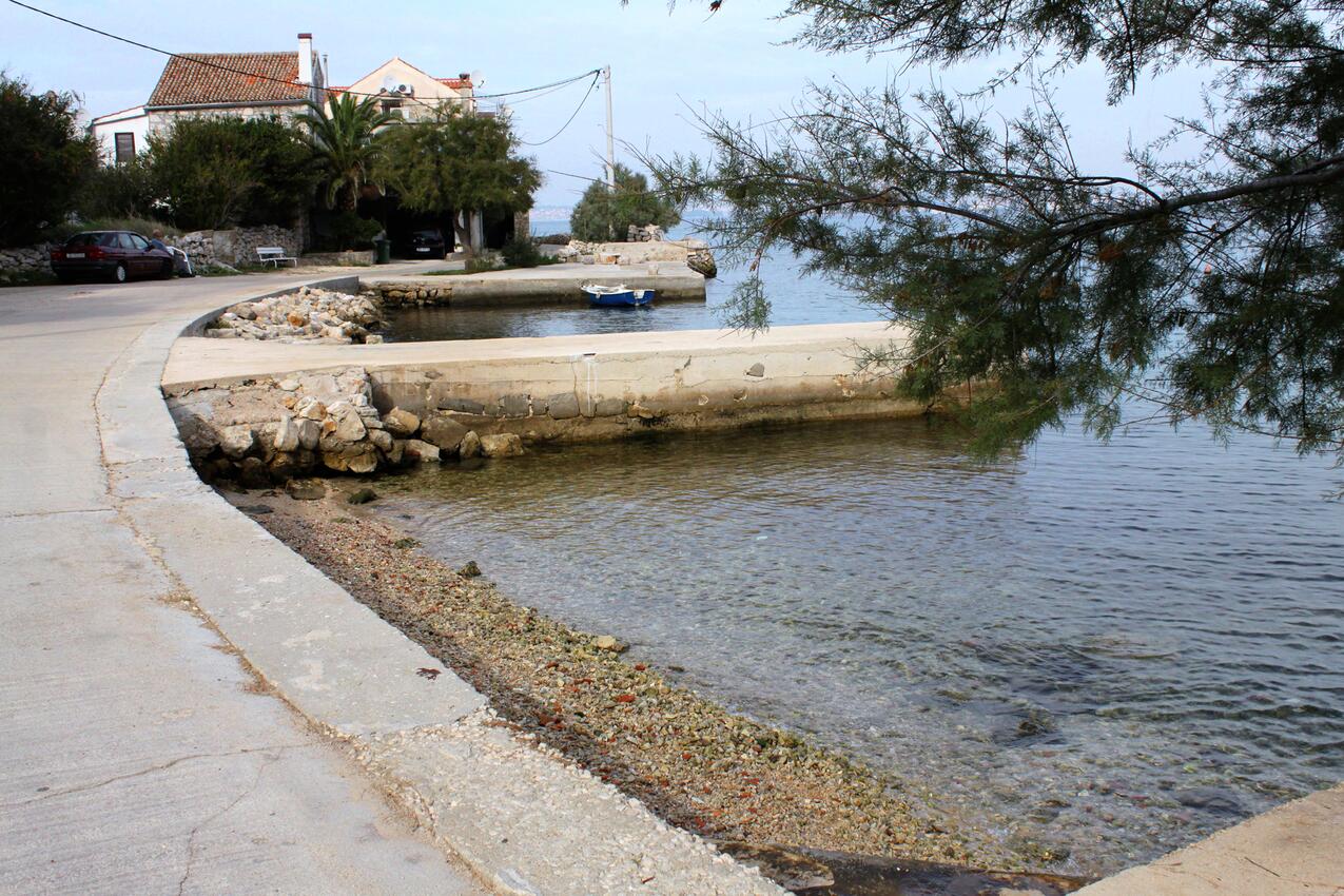 La spiaggia più vicina - Appartamenti accanto al mare Oltre - Preko, Ugliano - Ugljan