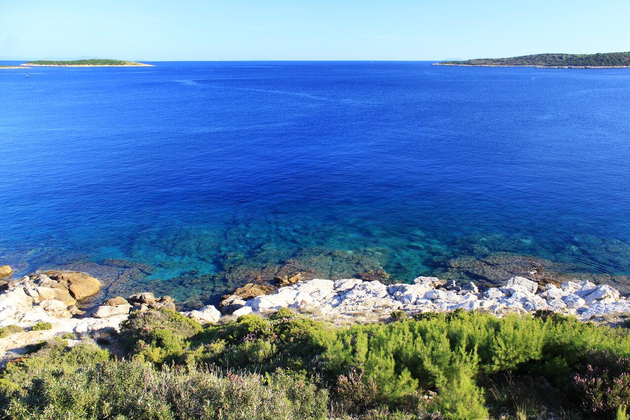 La spiaggia più vicina - Appartamenti accanto al mare Milna, Lissa - Vis