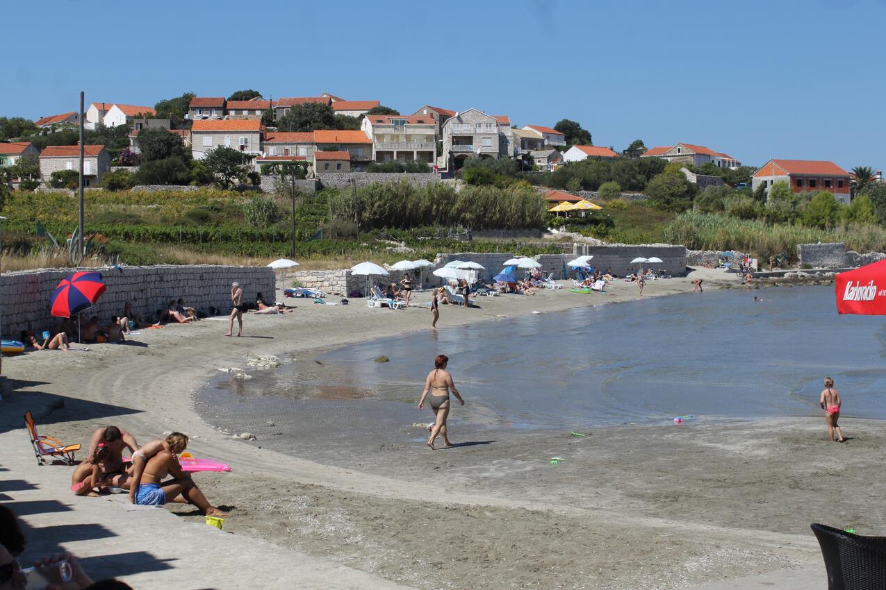 Nejbližší pláž - Apartmány s parkovištěm Lumbarda, Korčula