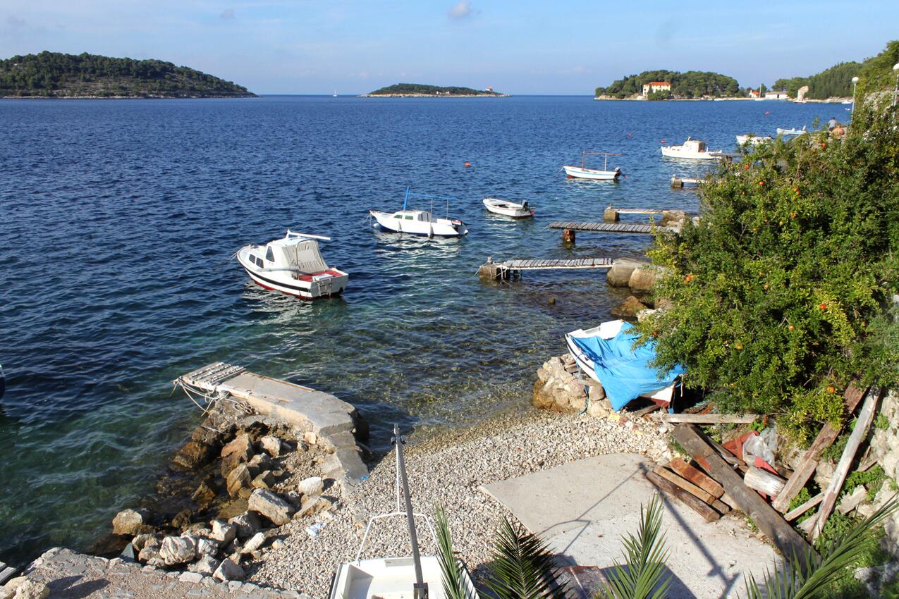 Nearest beach - Apartments by the sea Vis