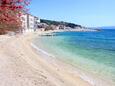 Dichtstbijzijnde strand Strand  in Suhi Potok, Omiš.